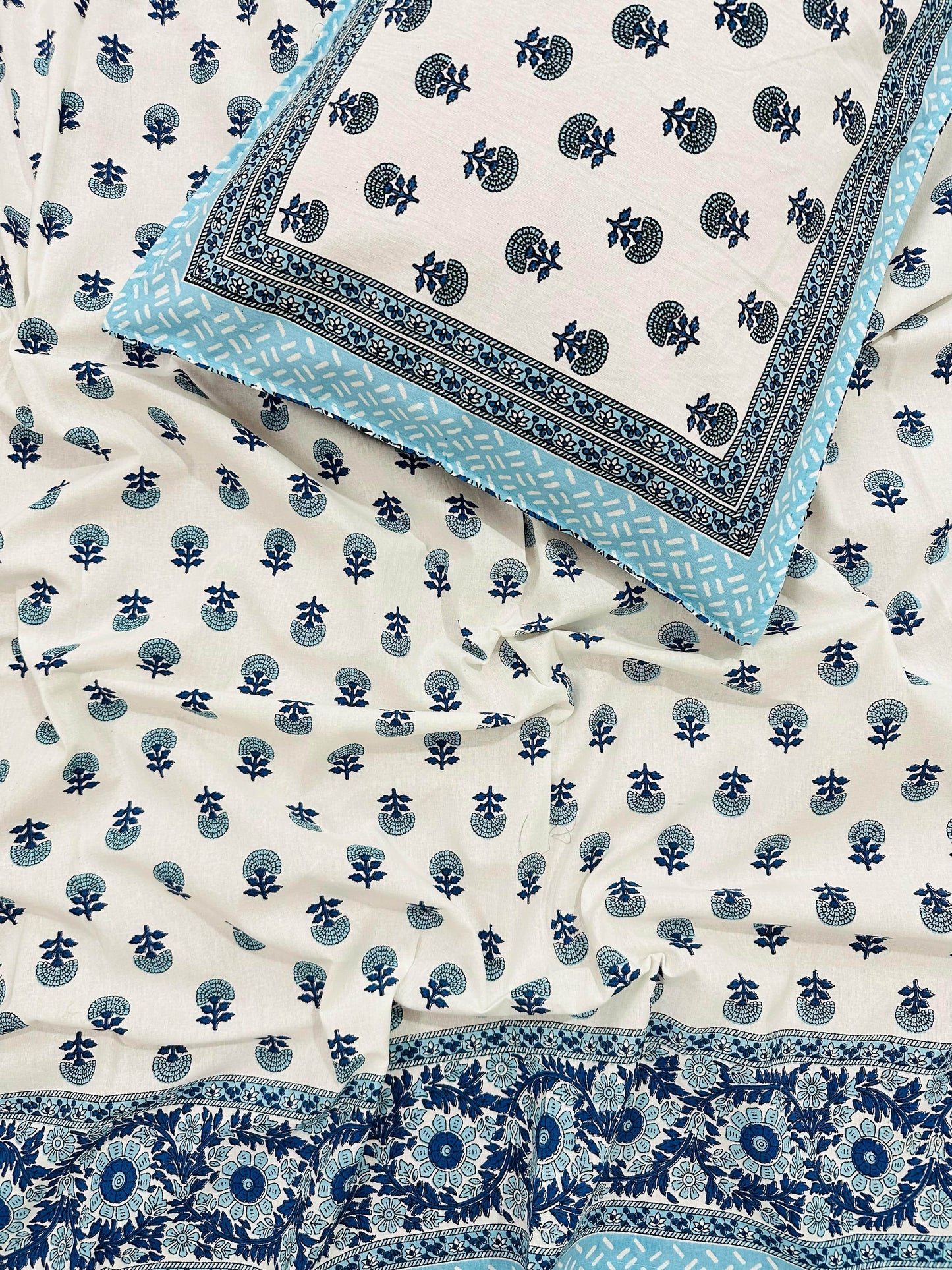 Small Booti Single Bed Bedsheet (60x90) inch