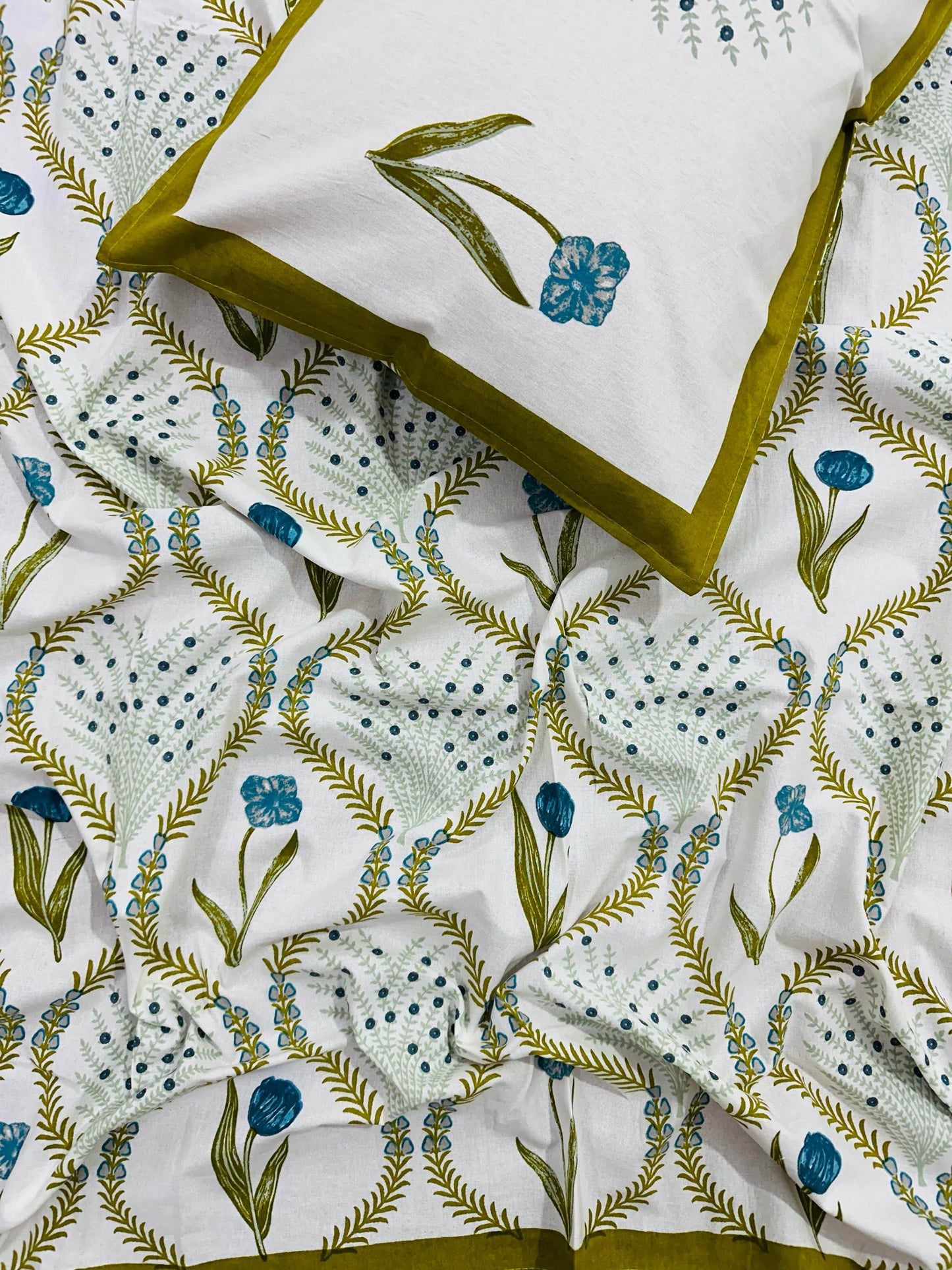 Leafy Single Bed Bedsheet (60x90) inch