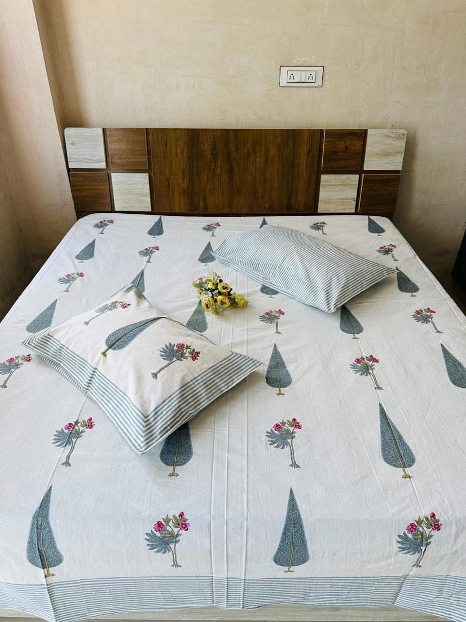 Classy Cotton King Size Bed Sheet (108x108) inch - Cherry