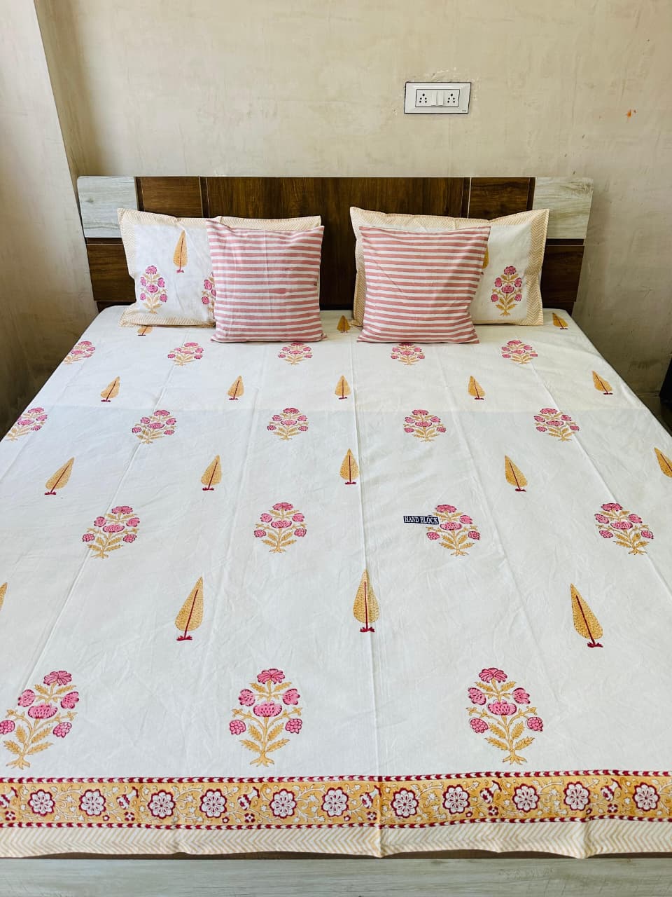 Boota Block Print Double Bed Bedsheet