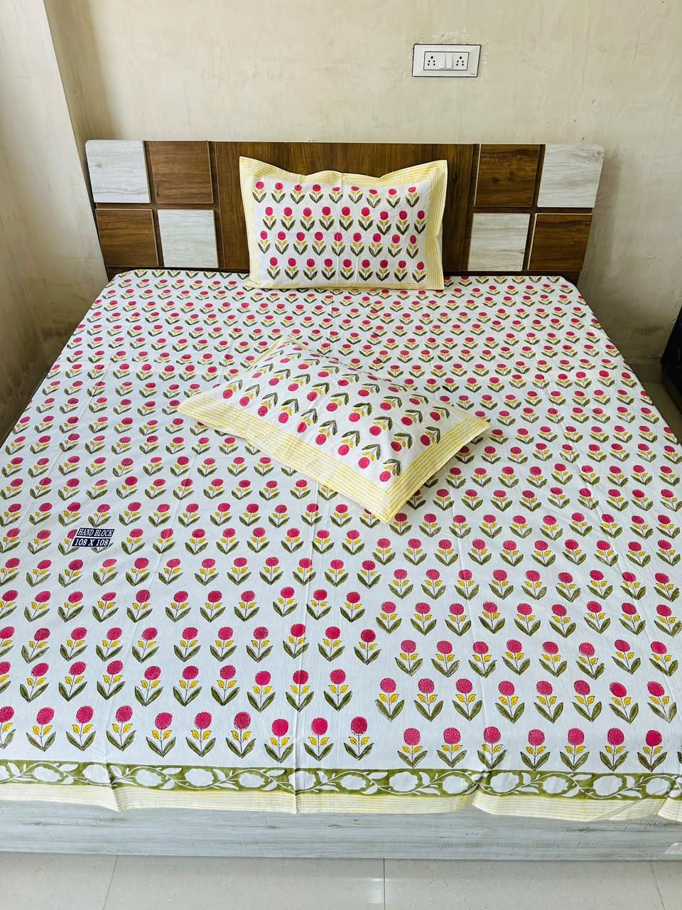 Red Booti Block Print King-size Bedsheet (108x108 inch)