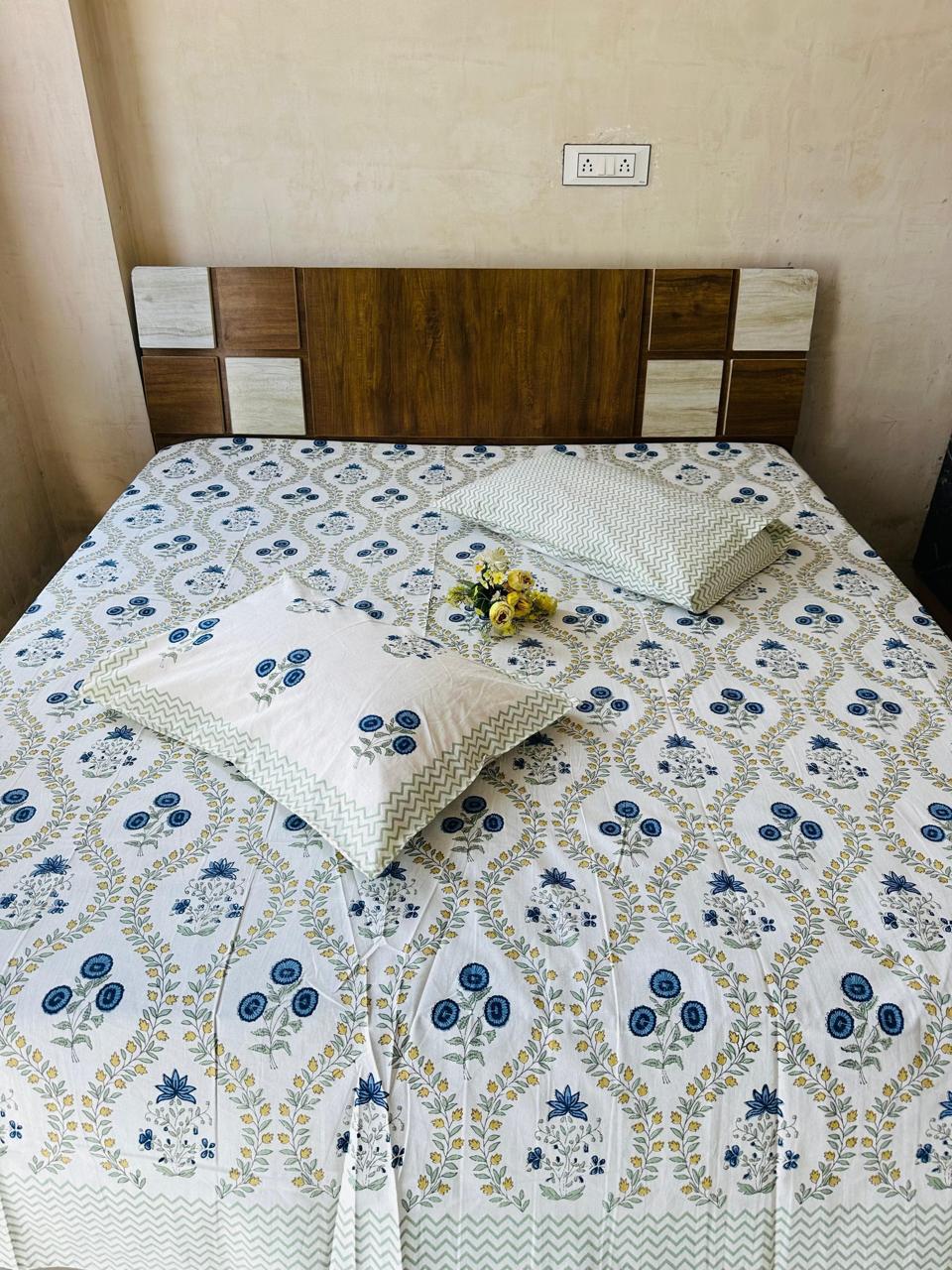 Classy Cotton King Size Bed Sheet (108x108) inch - Petals