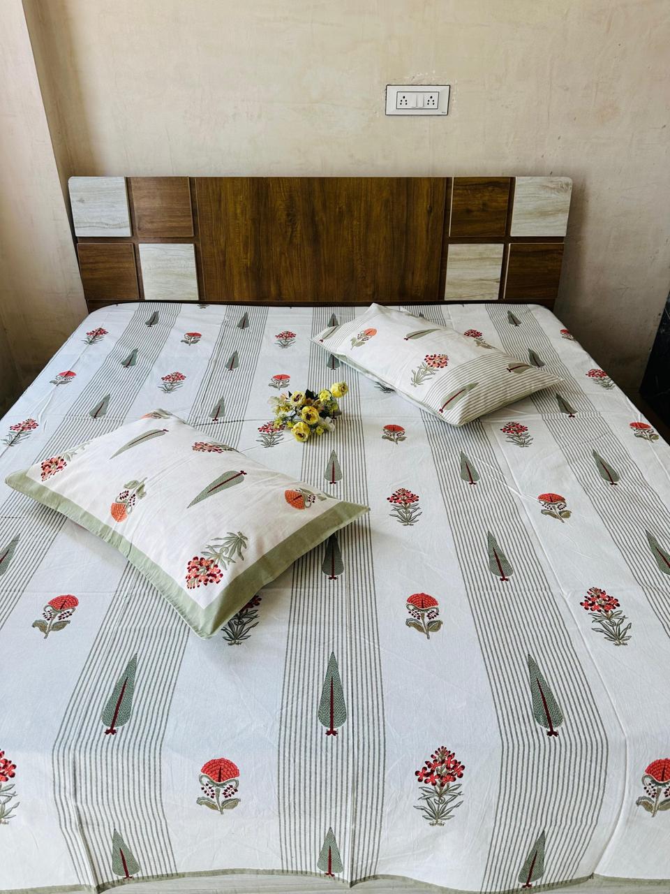 100% Cotton Premium King Size Bed Sheet (108x108) inch - Floret