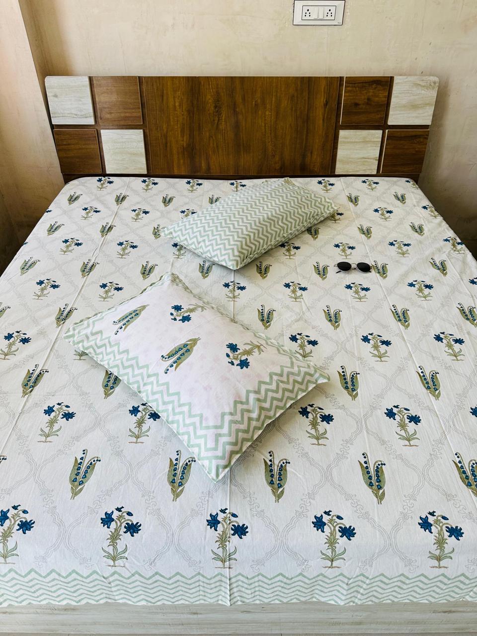 Lily Premium Bedsheet Double bed (100x108 inch)