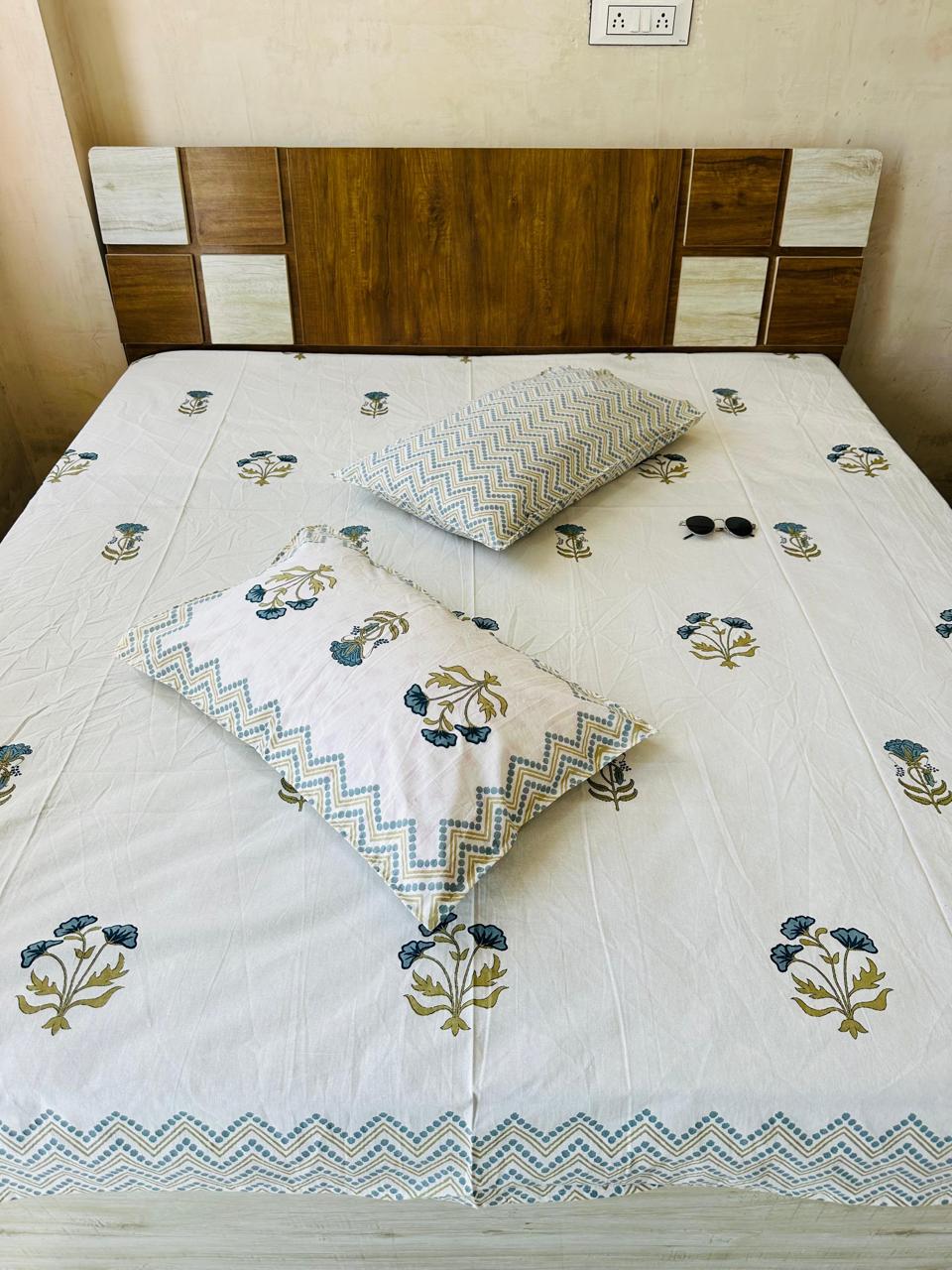 Mughal Boota Cotton Jaipuri Bedsheet Double bed (100x108 inch)